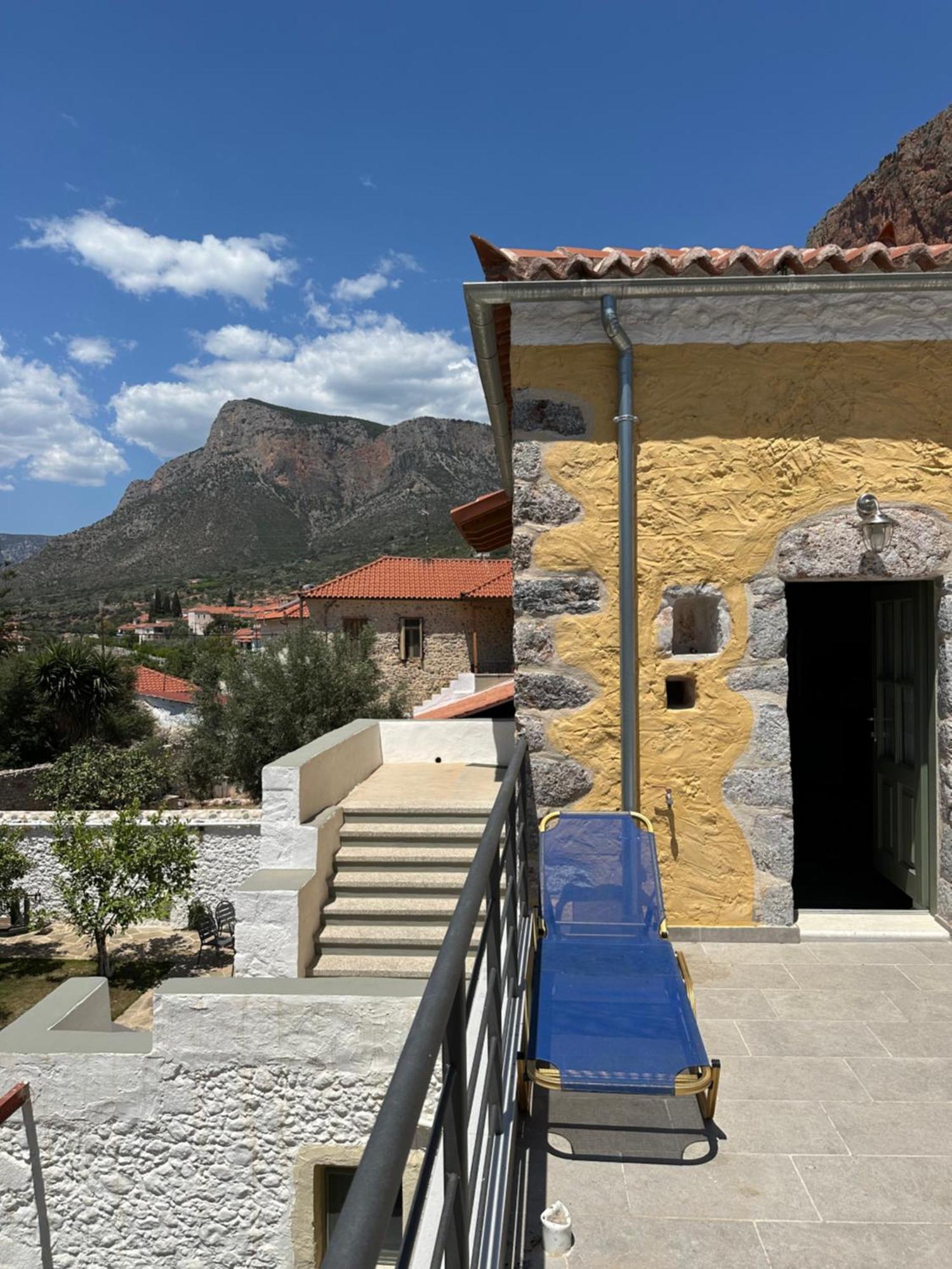 Vila Alexander House 2 Leonídion Pokoj fotografie